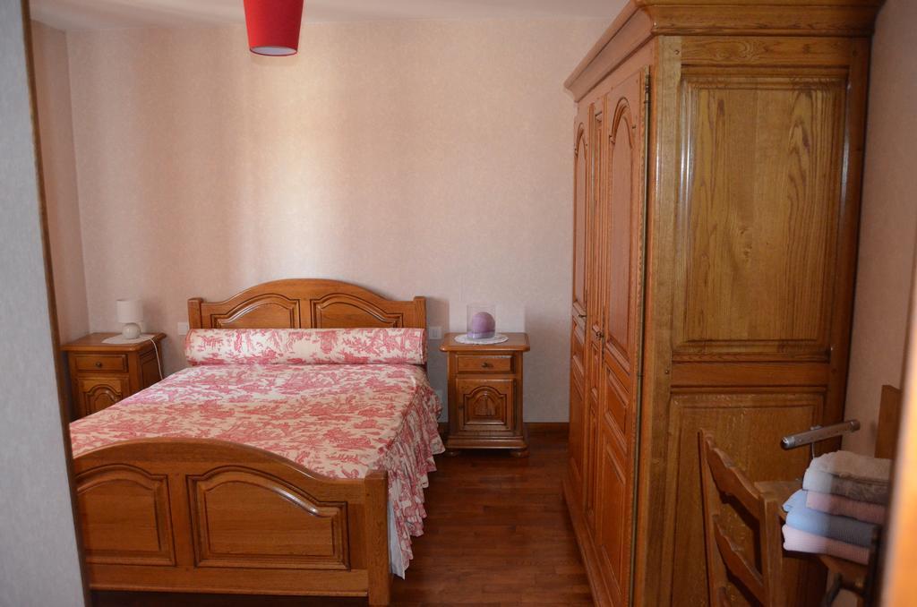 Couette-café D'hotes&champagne Douard 3*